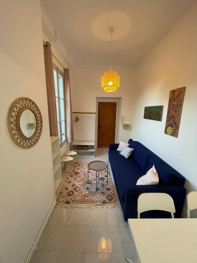 Patio De La Pietonne Apartment Menton Bagian luar foto